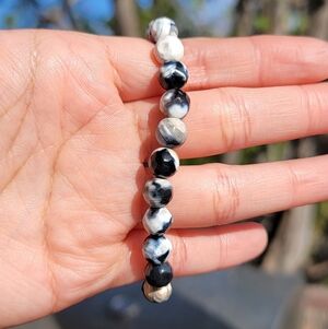 NEW 8MM FACETED ORCA AGATE STRETCH BRACELET